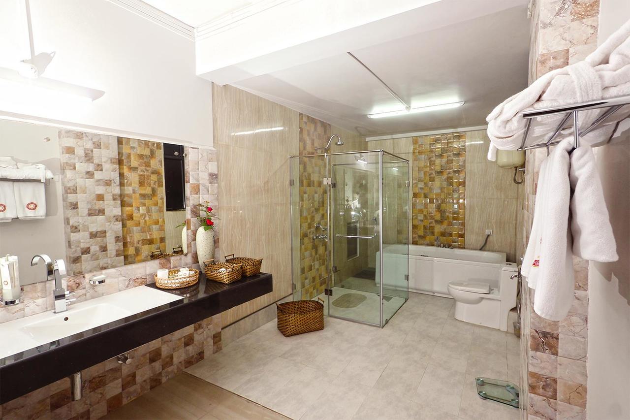 De Oriental Grand Hotel Kohima Екстериор снимка