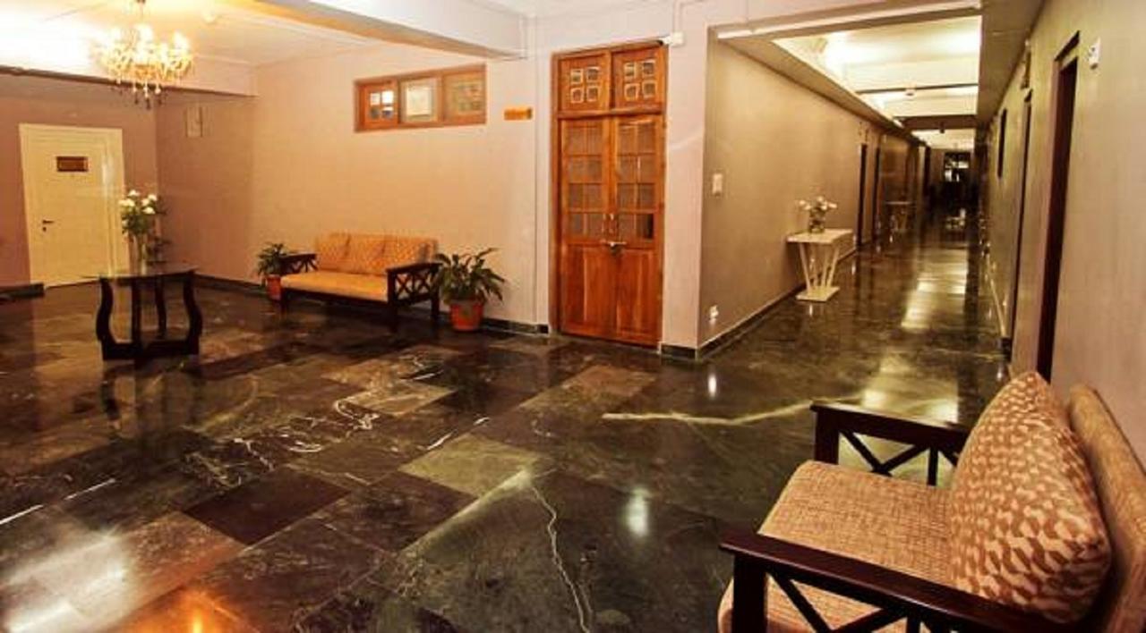 De Oriental Grand Hotel Kohima Стая снимка