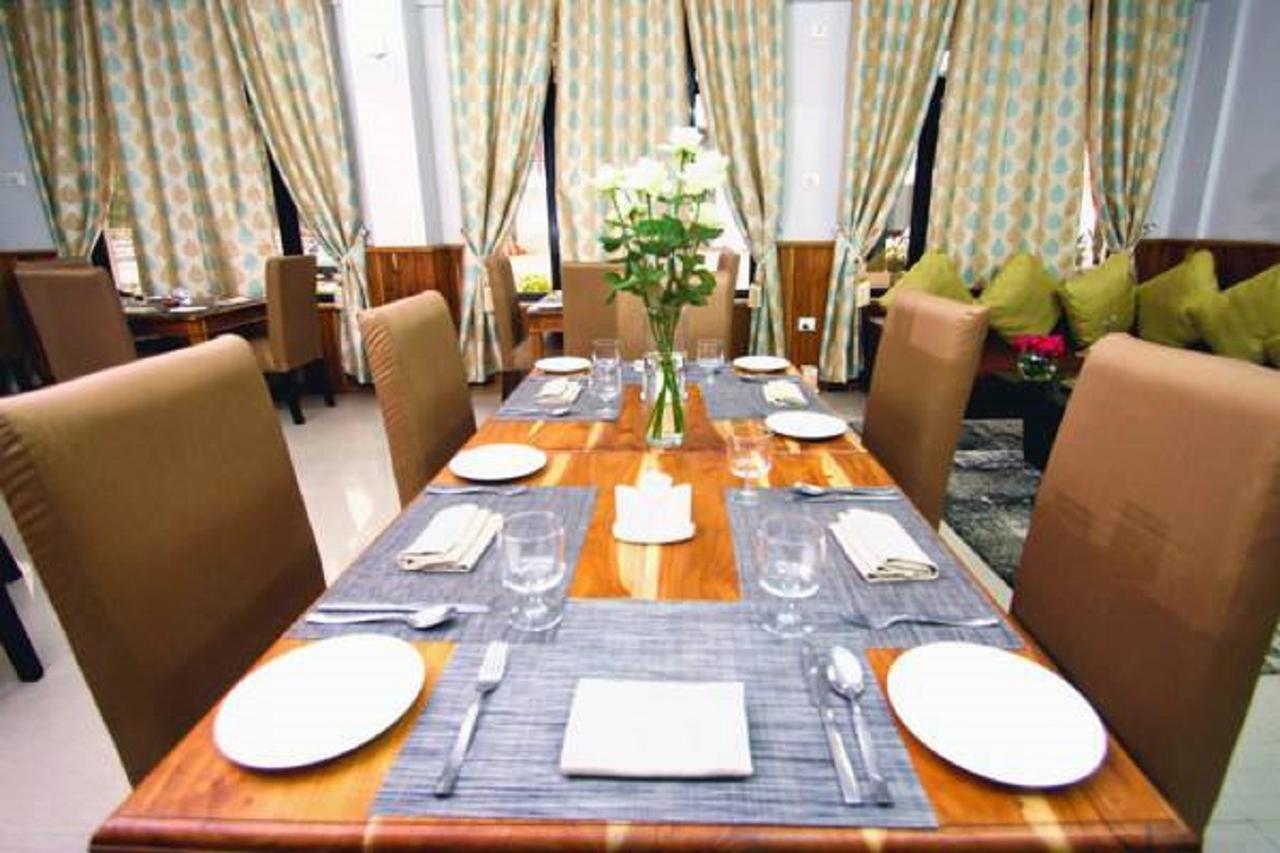De Oriental Grand Hotel Kohima Екстериор снимка