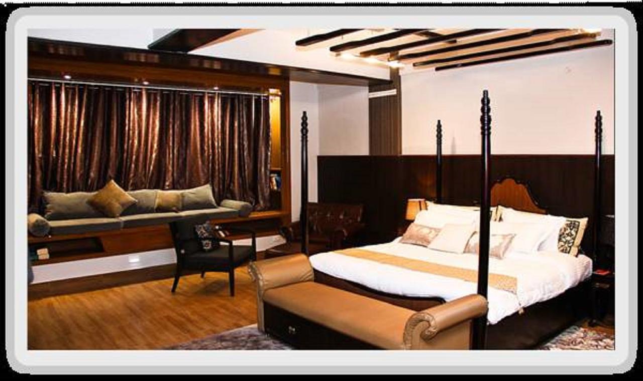 De Oriental Grand Hotel Kohima Стая снимка